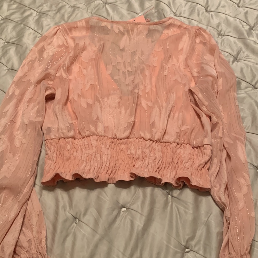 Pink top - Picture 4 of 4